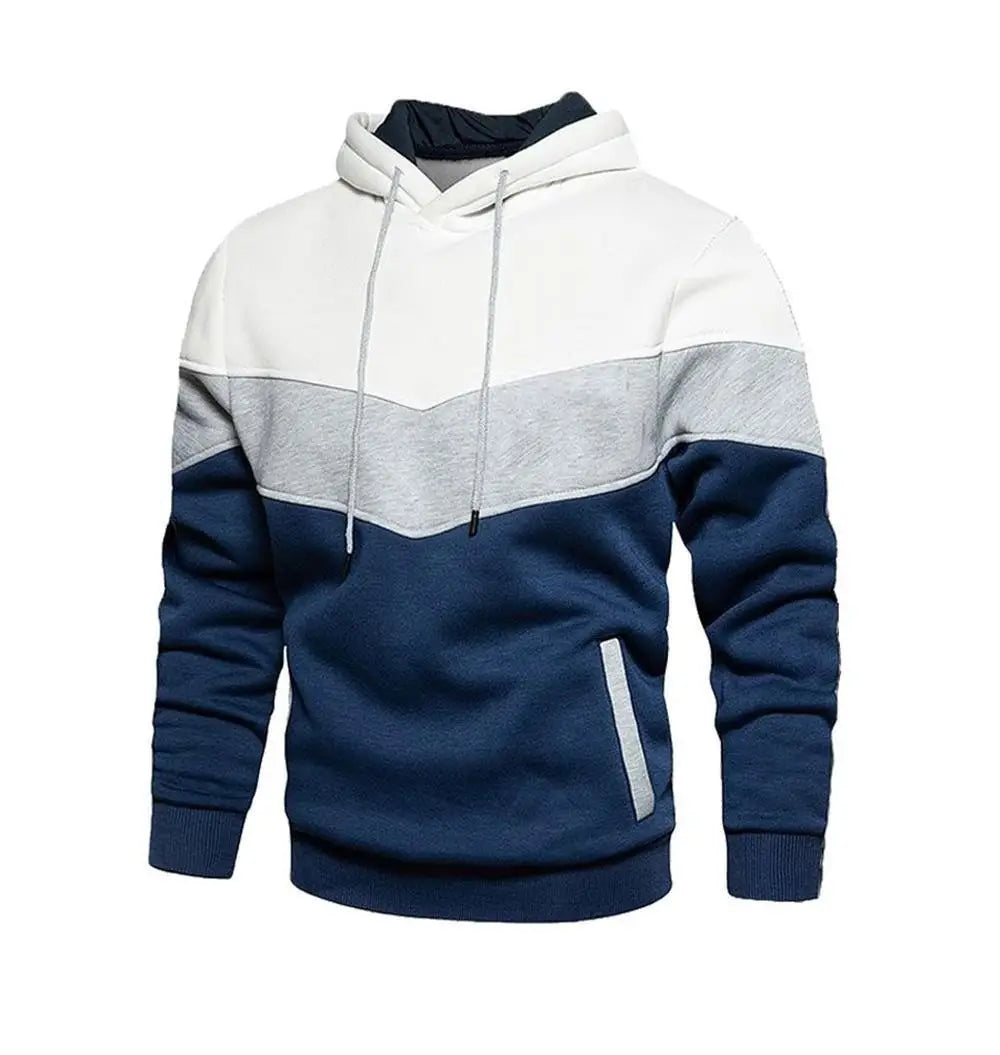 Men's winter fleece hoodie - zipper pocket detail