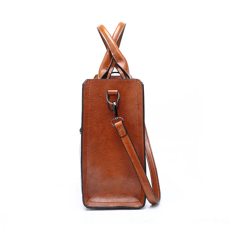 Women retro handbag in 8 colours – adjustable strap detail