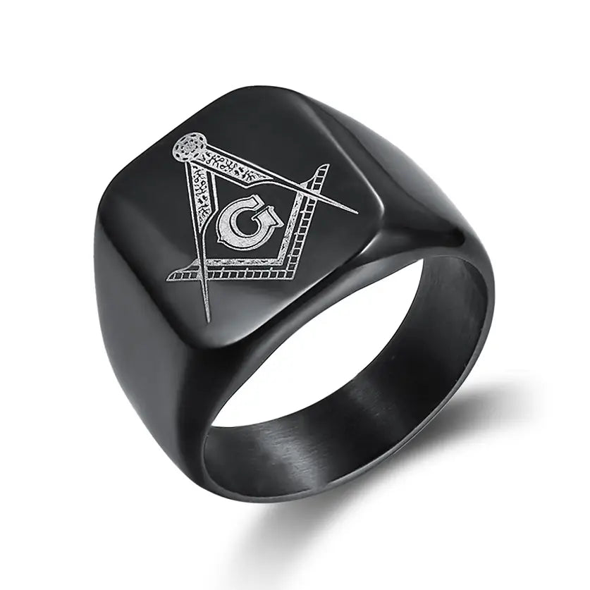 Black titanium masonic ring for men - front view