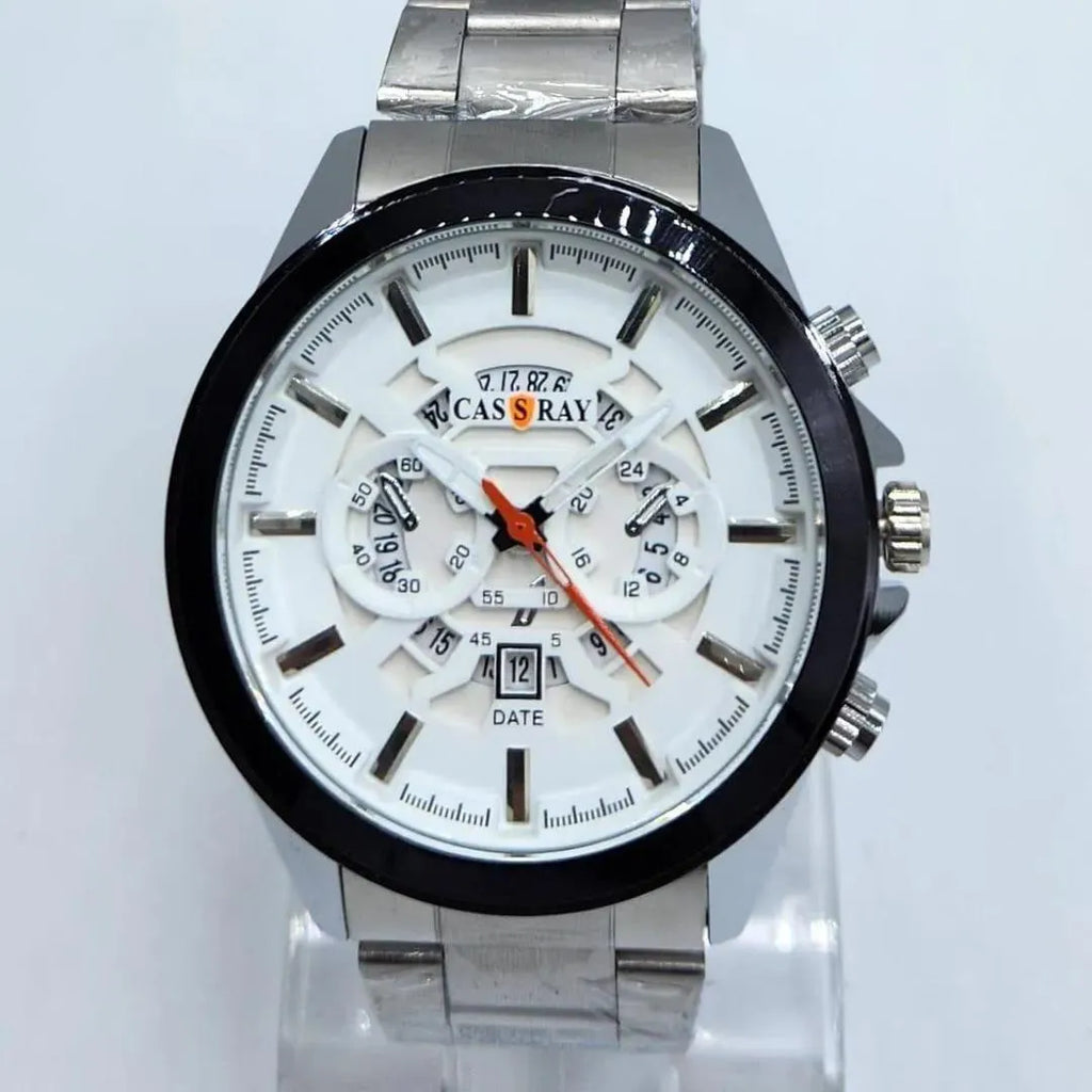 Men's stainless steel chain strap watch – clasp detail