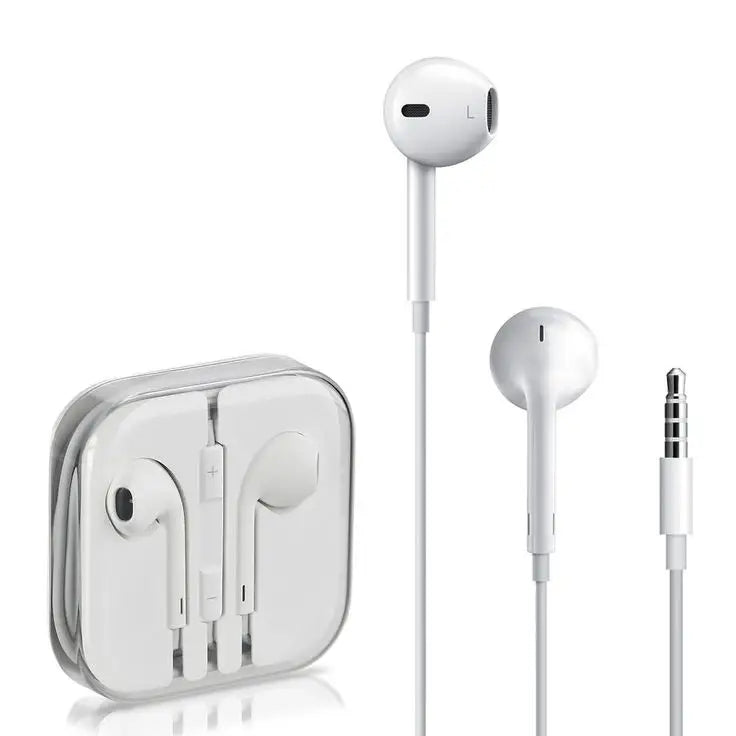 Black wired earphones – packaging view